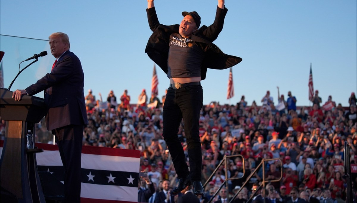 Elon Musk goes big on 2026 elections, but not from center stage at george magazine