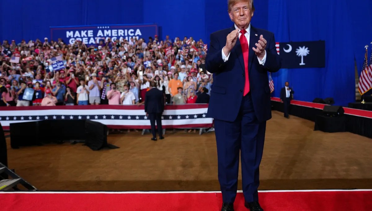 Trump warns Democrats ‘want to burn it all down’ in South Carolina pitch  at george magazine