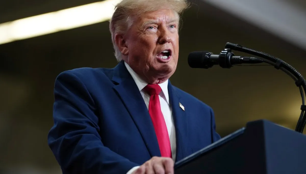 Trump: Nicki Minaj has ‘one hell of a beautiful a**’  at george magazine
