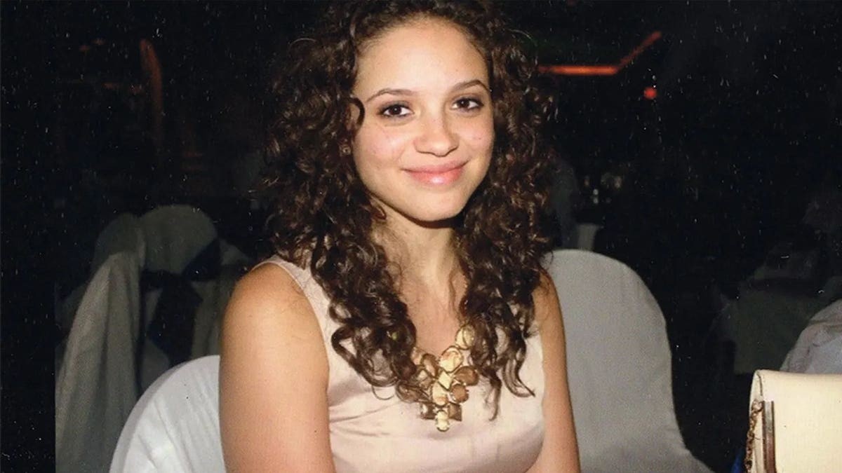 Trial in college student’s murder zeroes in on rum bottle, vulgar note and missing evidence at george magazine