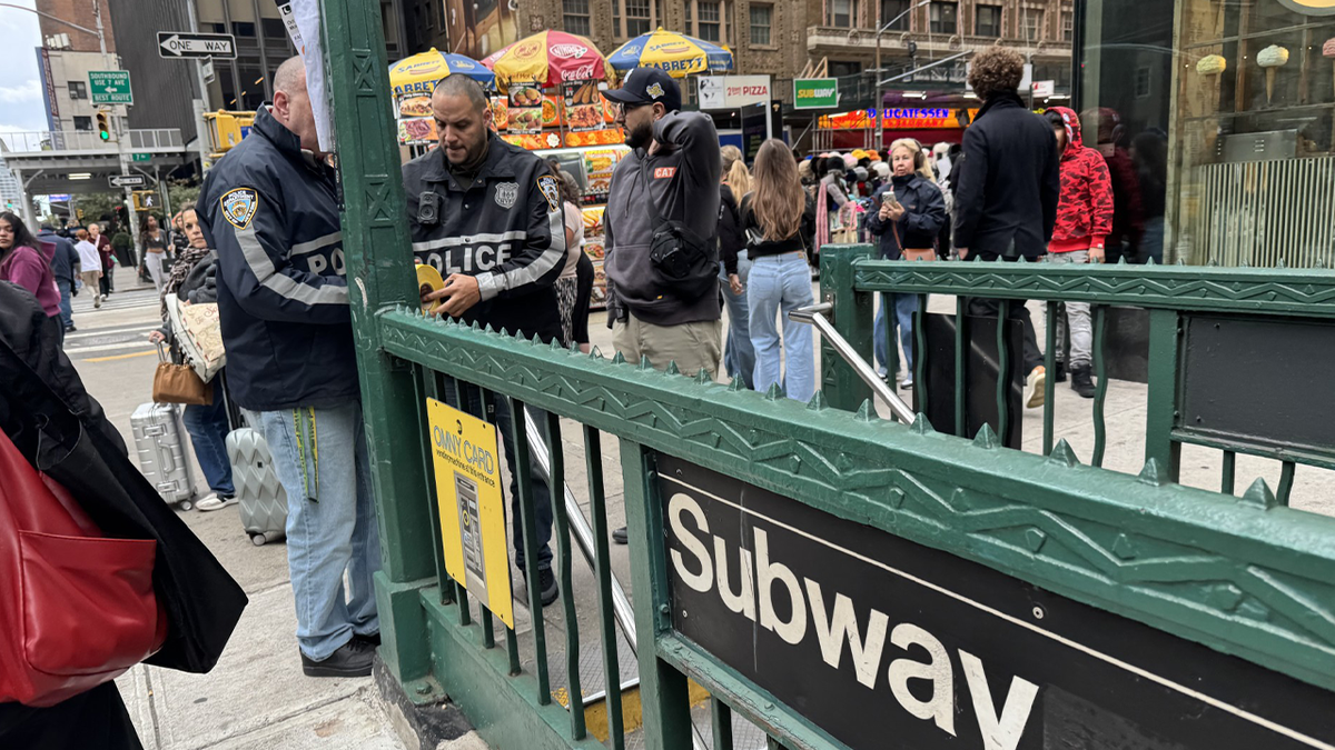 Man shot and killed inside New York City subway station in Midtown Manhattan: NYPD  at george magazine