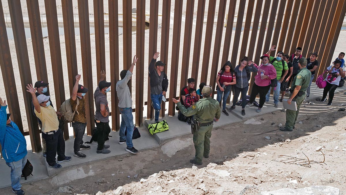 Former Border Patrol chief recalls Biden migrant surge chaos as Trump crackdown delivers historic turnaround  at george magazine