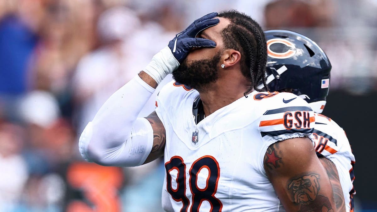 Bears' Montez Sweat suspended 2 games for violating NFL's performance-enhancing drug policy  at george magazine