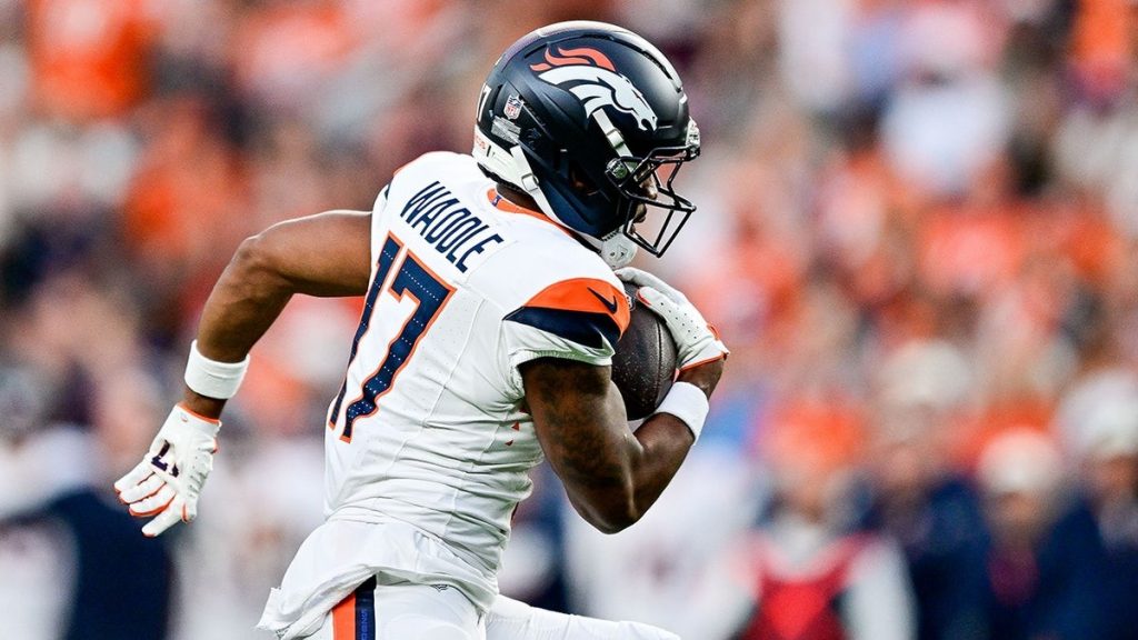 Fanatics Sportsbook Promo Code FOXNEWS350: Bet $20, Get $350 on Broncos-Seahawks on TNF