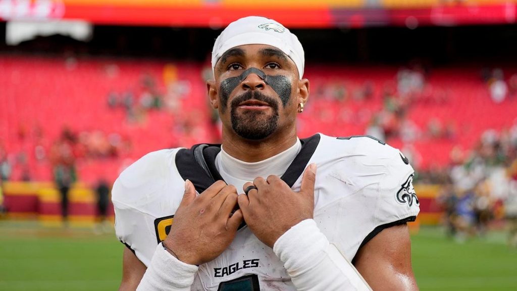 Eagles’ Jalen Hurts placed on injured reserve after superficial blood clot found in his calf area