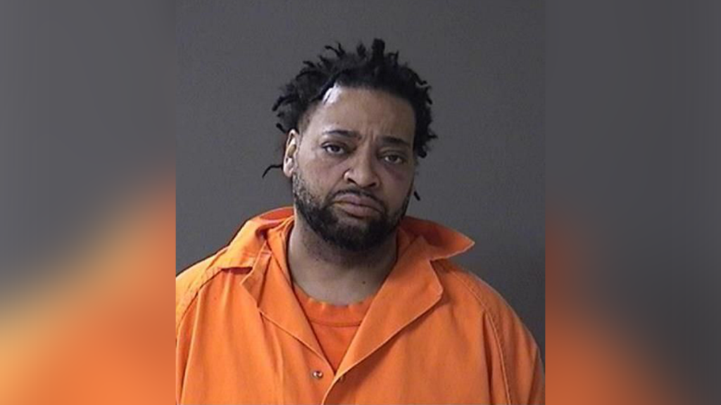 Man admits to dismembering ex-girlfriend, keeping severed head in suitcase after she played him ‘like a fool’