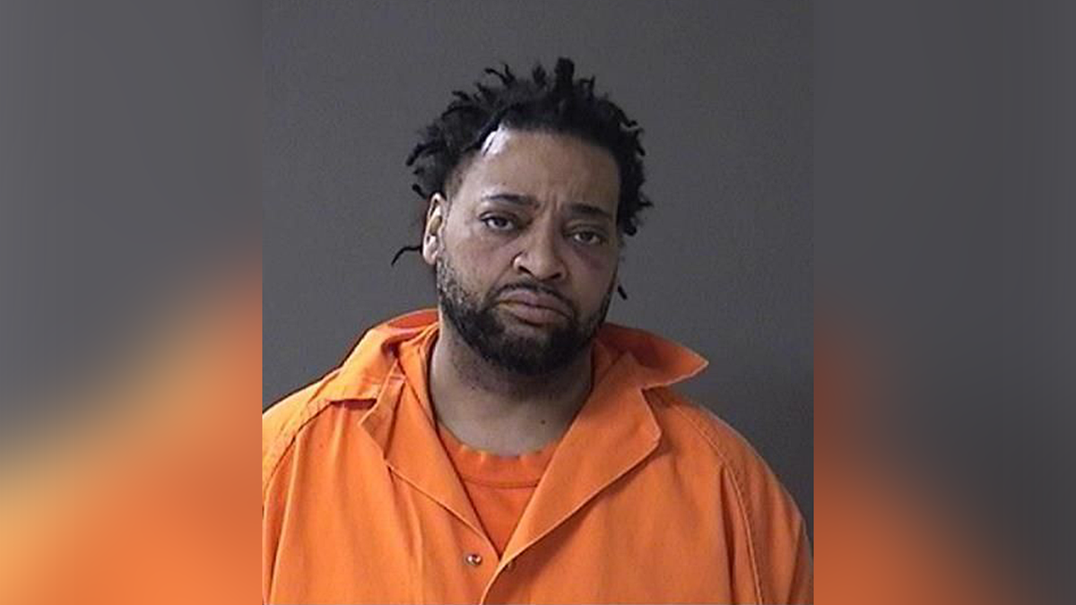 Man admits to dismembering ex-girlfriend, keeping severed head in suitcase after she played him 'like a fool'  at george magazine