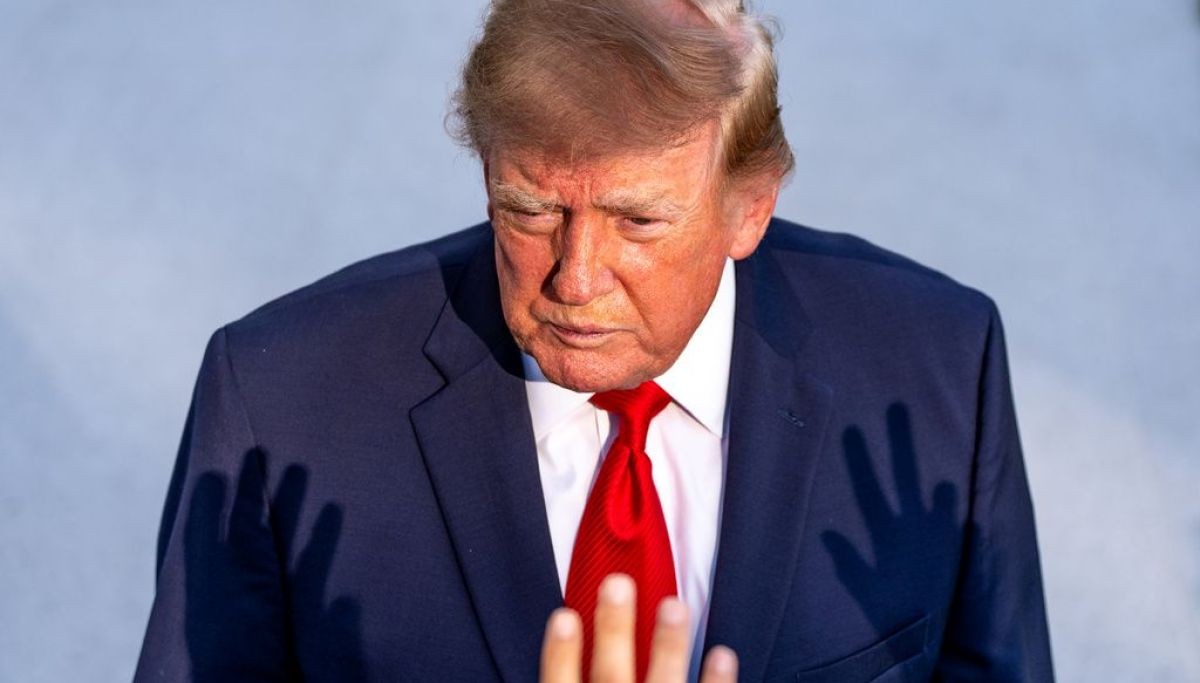 Trump says he’s not involved in investigation into Ilhan Omar  at george magazine
