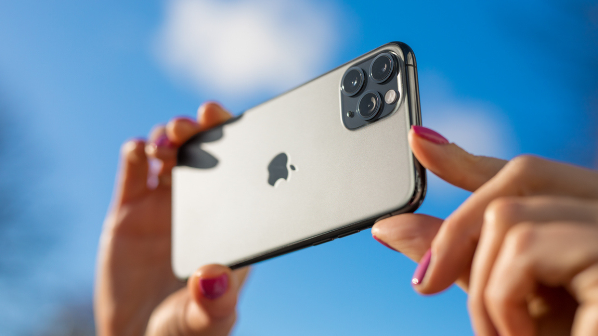 New iPhone spyware can steal passwords and photos  at george magazine